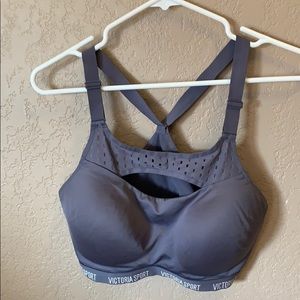 Victoria’s Secret sport bra